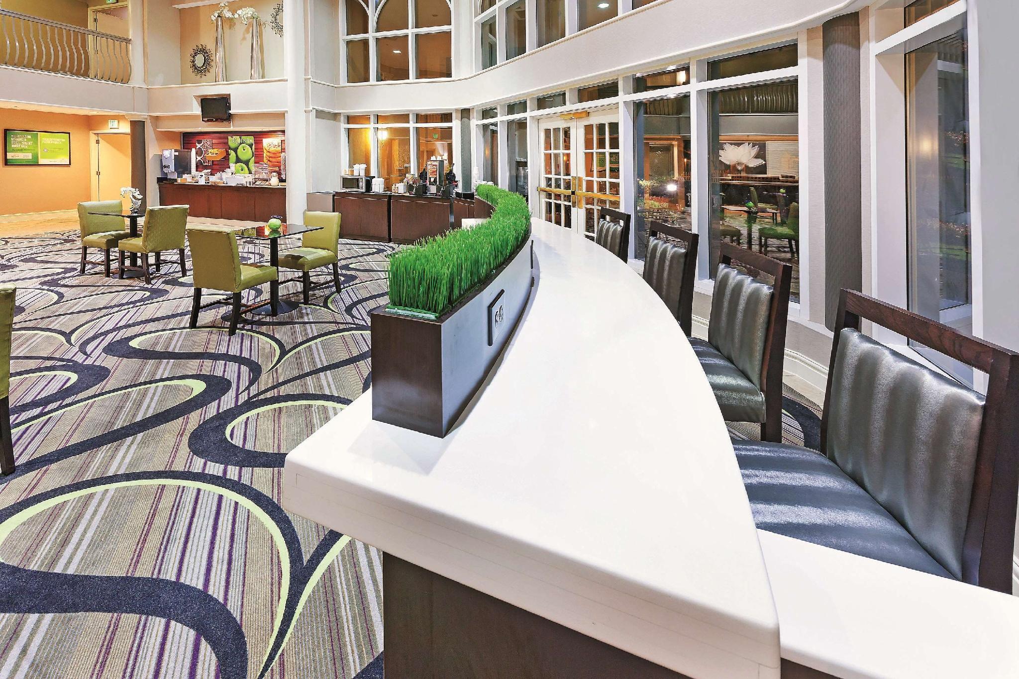 La Quinta By Wyndham Dallas - Addison Galleria Extérieur photo