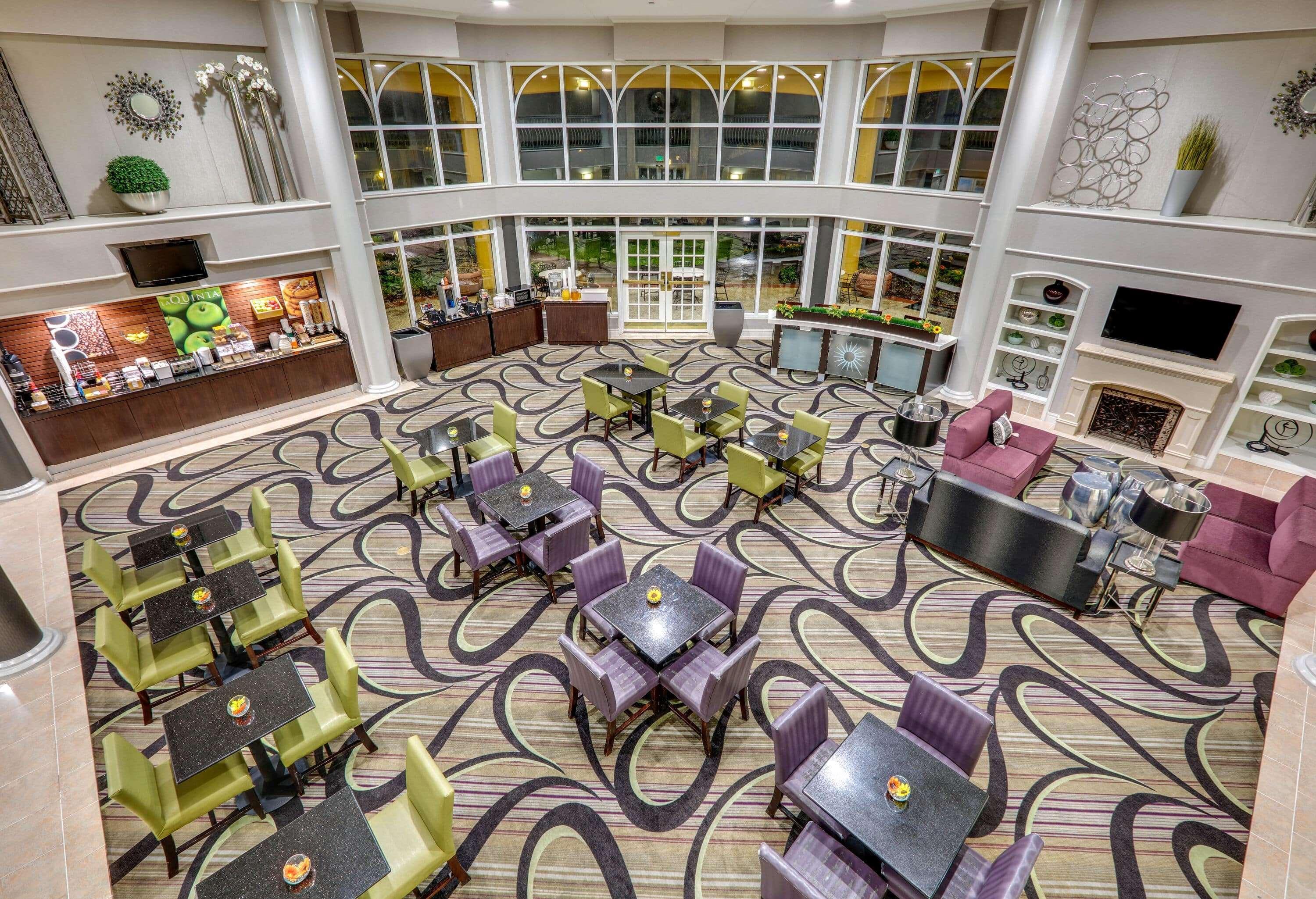 La Quinta By Wyndham Dallas - Addison Galleria Extérieur photo