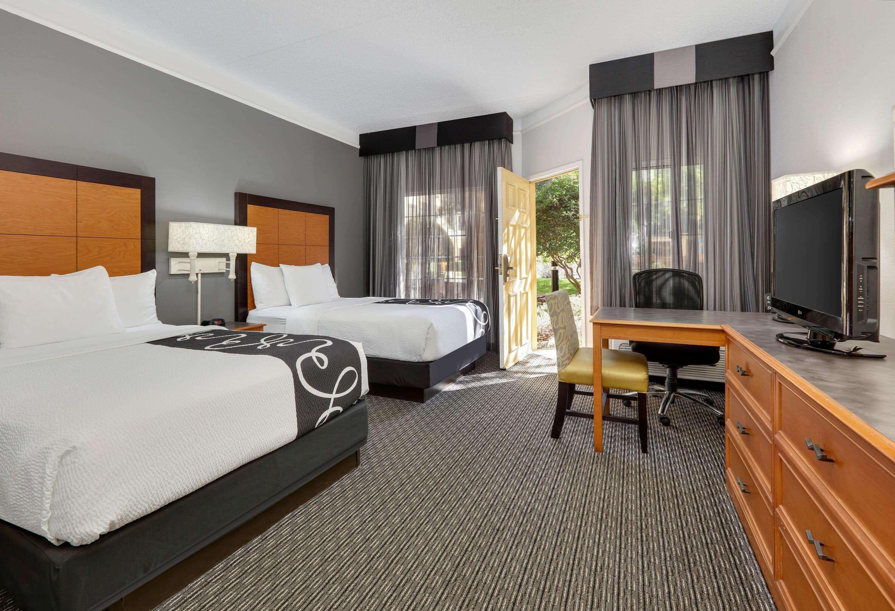La Quinta By Wyndham Dallas - Addison Galleria Extérieur photo