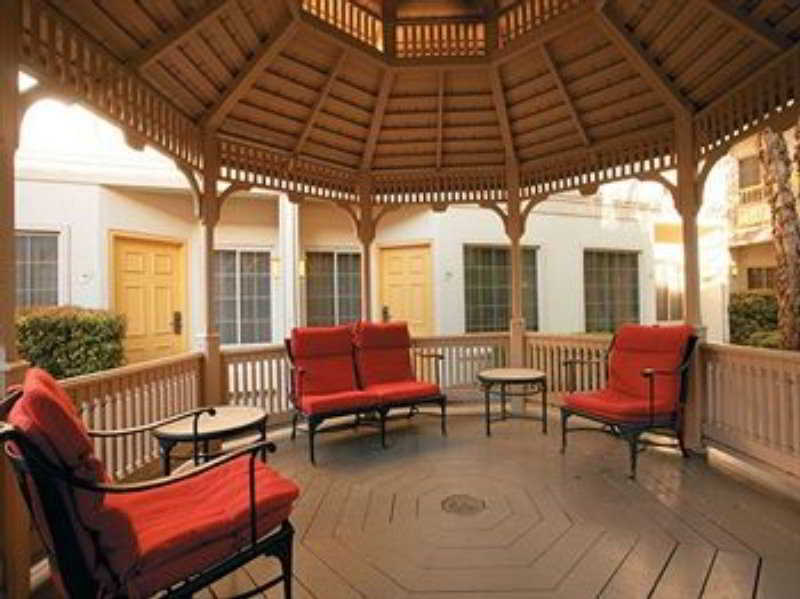La Quinta By Wyndham Dallas - Addison Galleria Extérieur photo