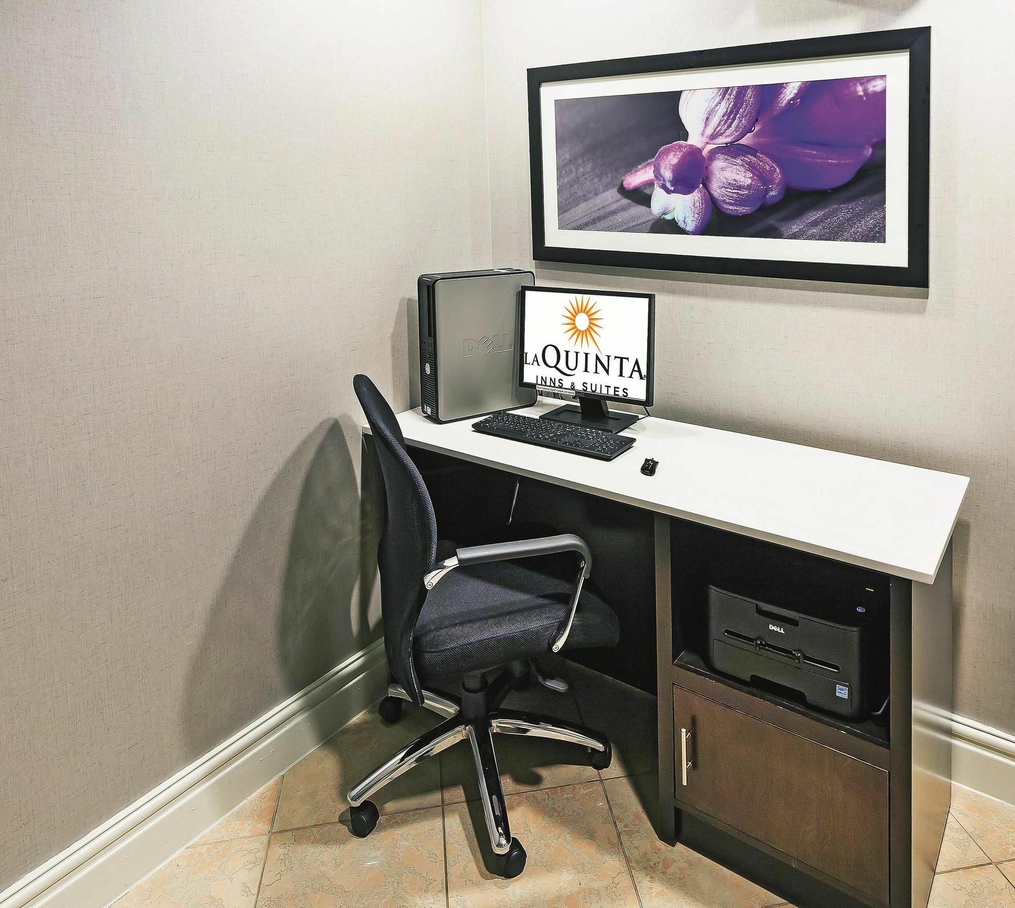 La Quinta By Wyndham Dallas - Addison Galleria Extérieur photo